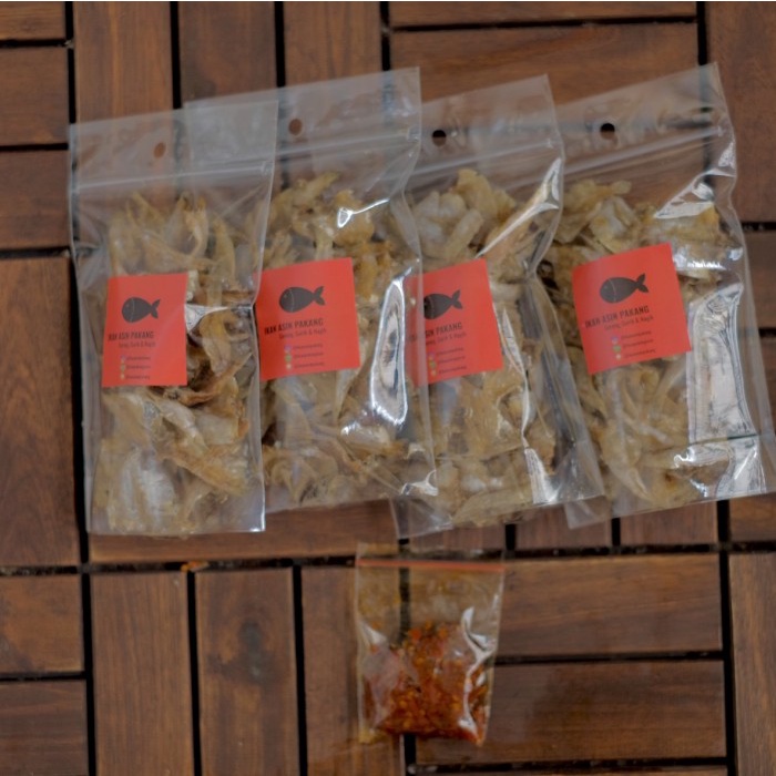 

Paket 4 Pack Ikan Pakang Asin Ukuran Medium