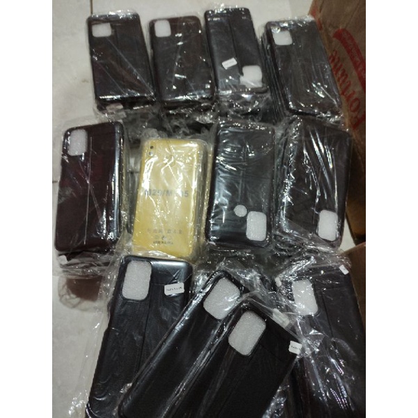 SALE DISKON SOFTCASE AUTOFOCUS DAN SILIKON ANTI CRACK MINIMAL ORDER 100 PCS