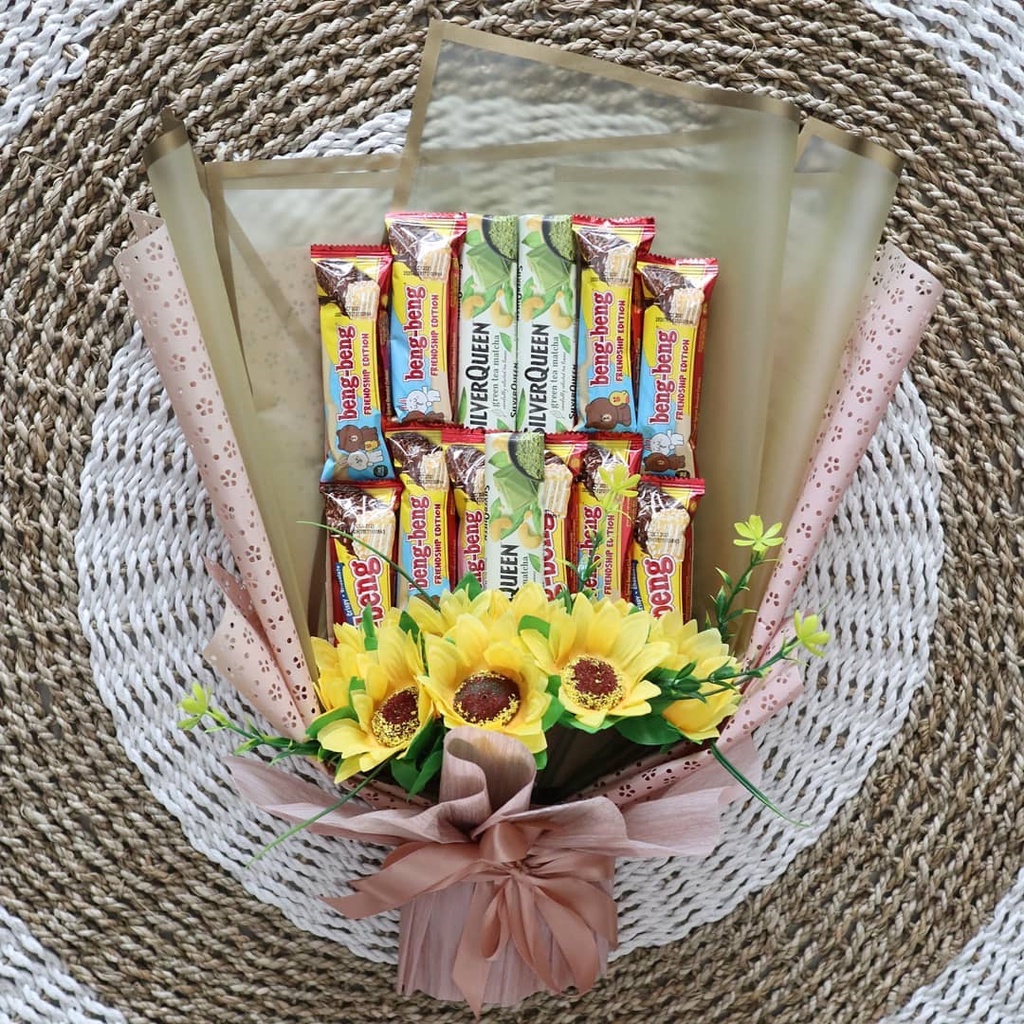 Buket Bouquet wisuda-acara besar-mahar boneka coklat snack bisa request