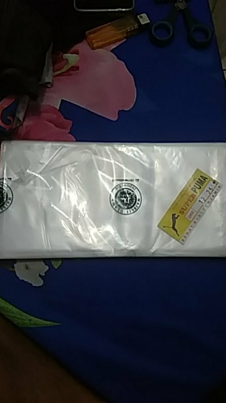 Plastik Pe Cap Puma Ukuran 9x33 Cm / Plastik Es Batu Panjang