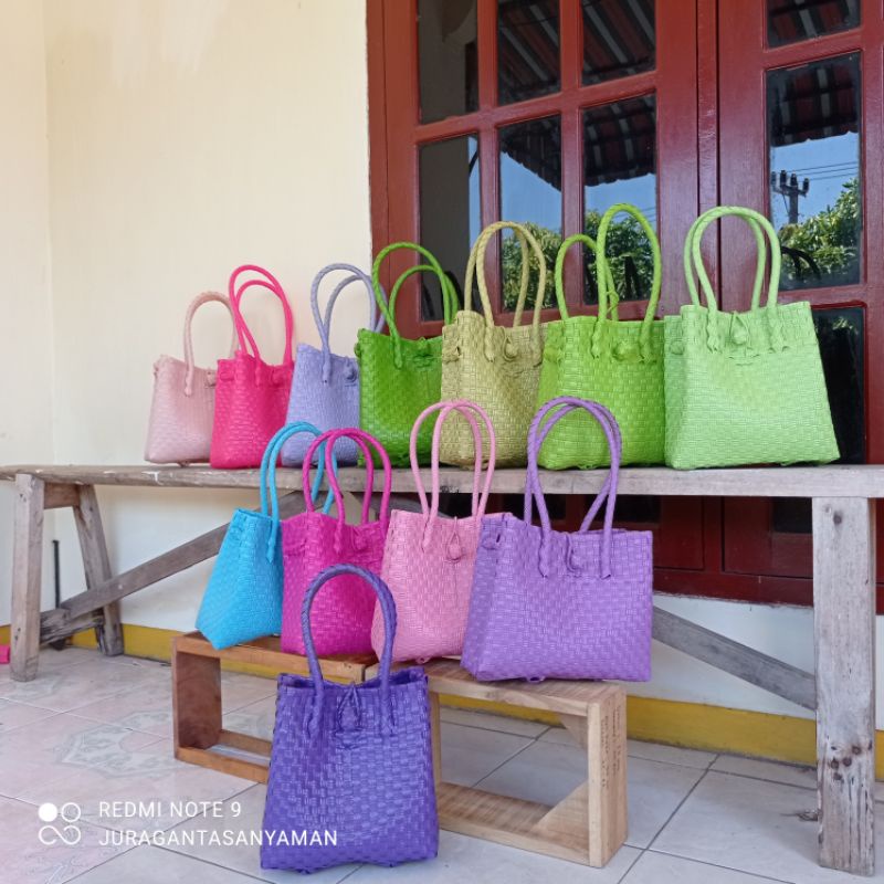 Tas Anyaman Plastik Jali Jelly Candy Color Tas Wanita Kekinian by Juragantasanyaman