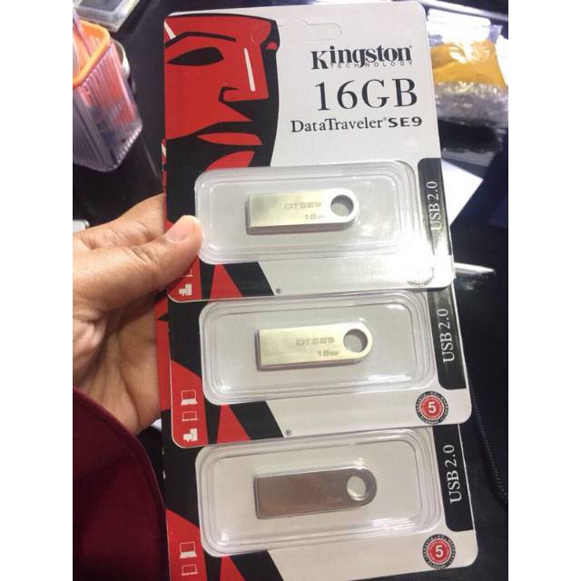 FlashDisk /FlashDrive Kingston 16GB