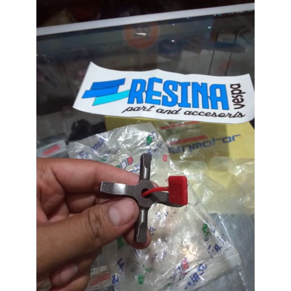 gigi Kris gigi silang Vespa super sprint original FA ITALY nos