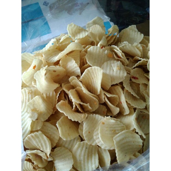 

keripik puyur gurih keripik mentah makanan khas Magelang cemilan enak