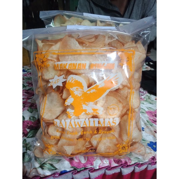 

keripik singkong rasa balado cap rajawali mas purwodadi/ berat ± 500 gram / ketela /harga promo!!! murah meriah/