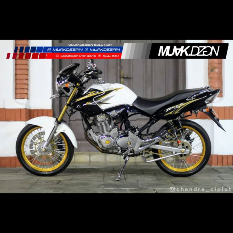 Stiker / Striping Tiger Revo 2013 Gold ( Tanki Putih, Bodi Belakang & Sayap Hitam )