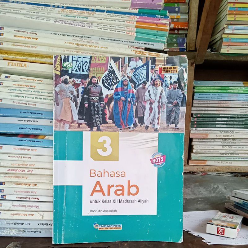 buku bahasa Arab untuk kelas 12 penerbit Aqila