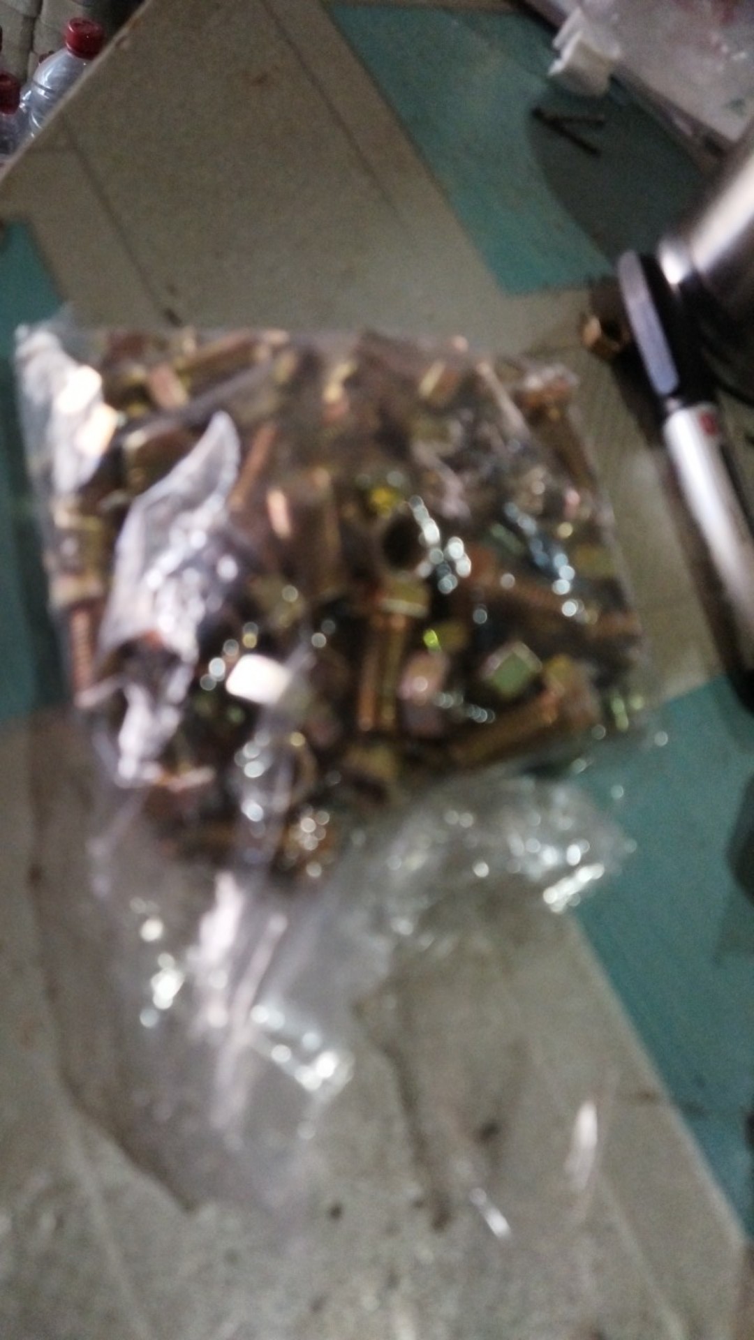 Baut Kuning + Mur M10 X 20mm Per Pcs