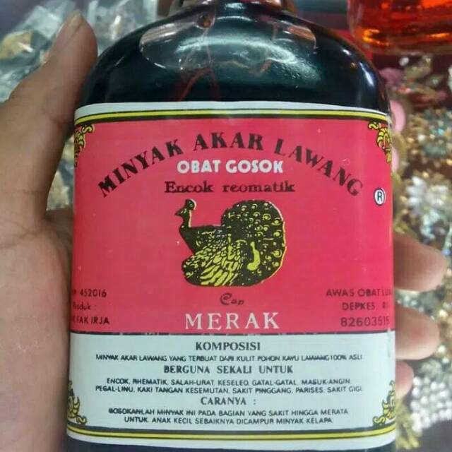 Minyak akar lawang asli kalimantan