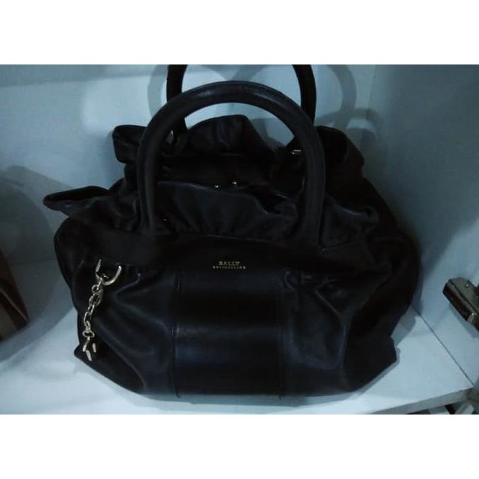Bally Hand Bag And Cross Body K4155