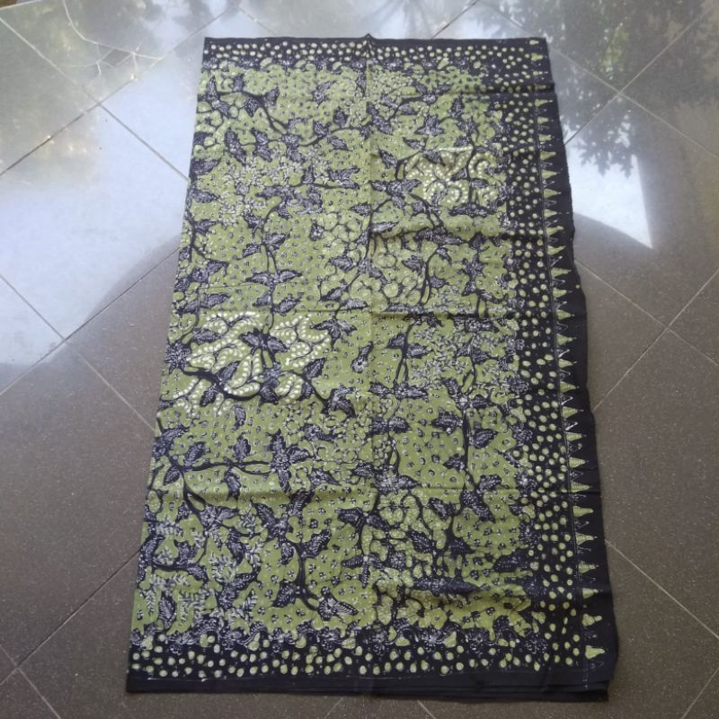 batik tulis lasem hijau elegant