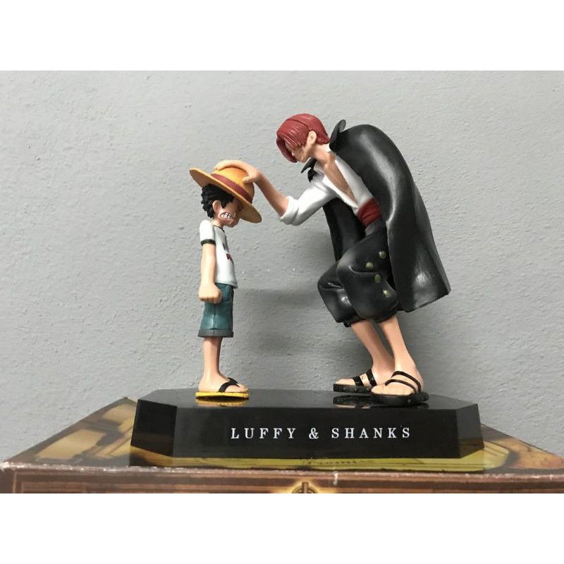 Anime figure Luffy and Shanks