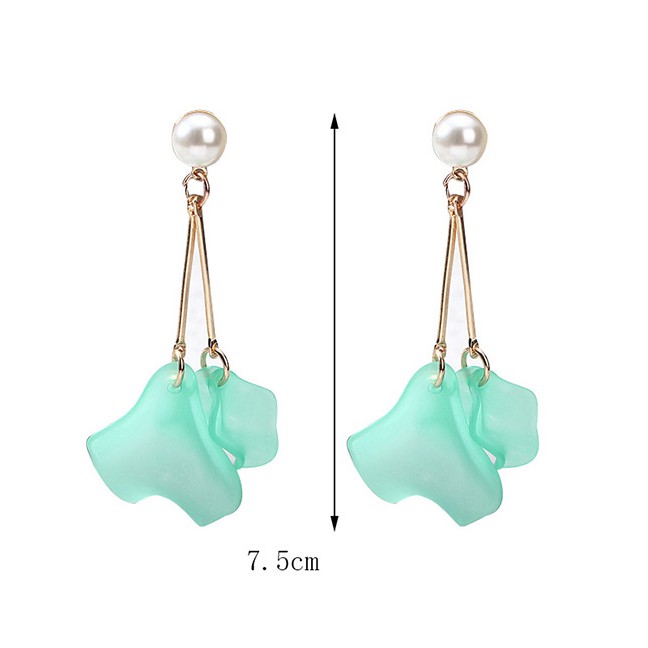 LRC Anting Tusuk Fashion Petal Shape Decorated Earrings