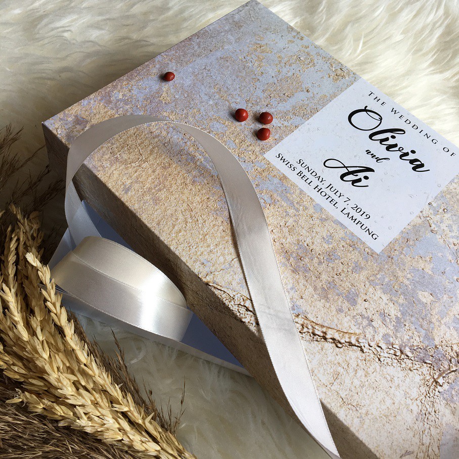 

BRIDESMAID BOX | SOFT BOX BRIDESMAID ASH GOLD (MIN 5 PCS)