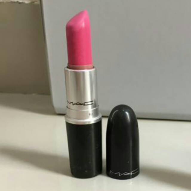 Lipstik mac original pink colour