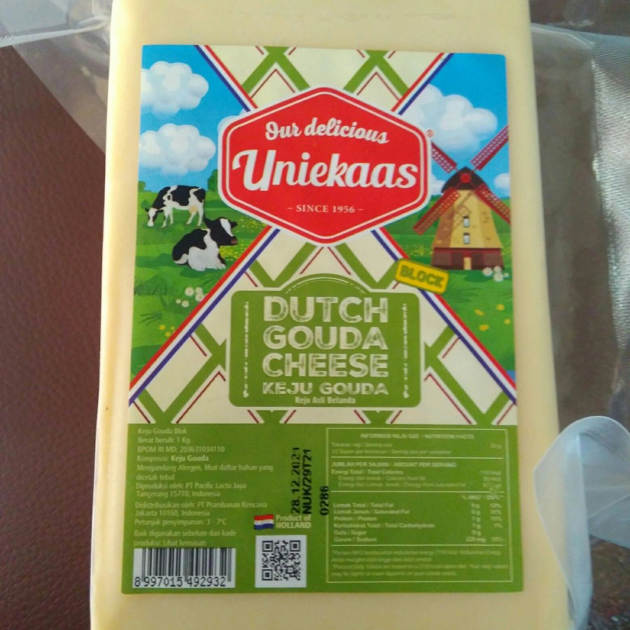 

Keju Natural Block Dutch Gouda 1 kg - Uniekaas HALAL