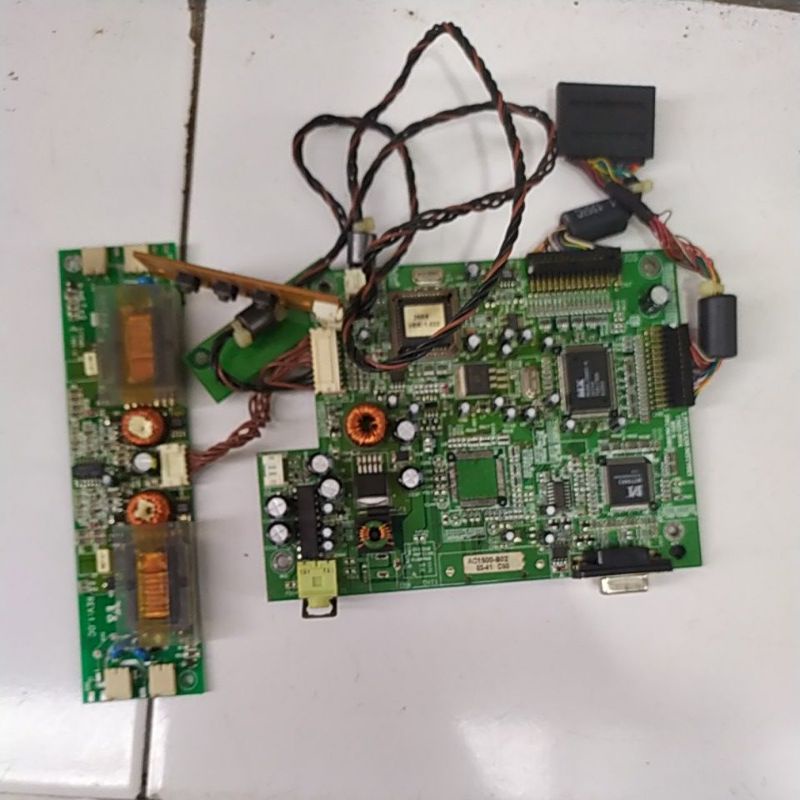 Jual Board dan inverter ccfl bekas monitor LCD Shopee Indonesia