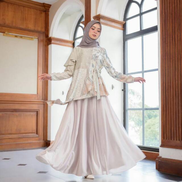 Kara blouse by wearing klamby