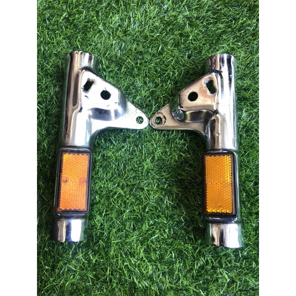 Kupingan Lampu Depan Breket Kupingan Lampu Depan Headlamp Motor Honda Win 100 Win Original
