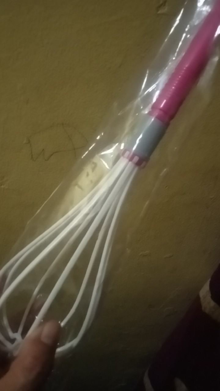 Kocokan Telor Plastik Merk Greenleaf 4037