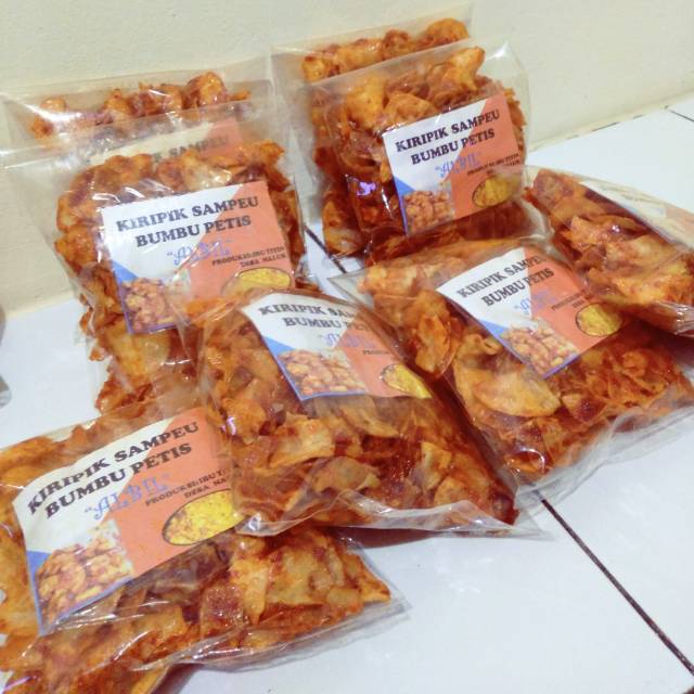 

Keripik Singkong Bumbu Rujak