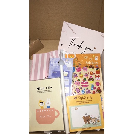 

Stationary Gift Box (hayhaygifbox_id)