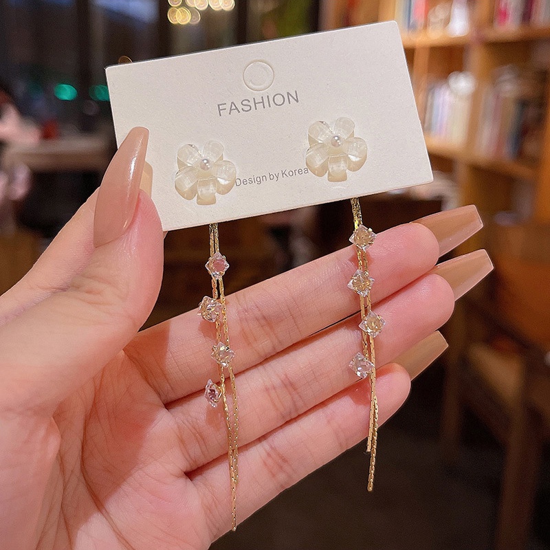 Anting Gantung Panjang Model Bunga Opal Kristal Bahan silver 925 Untuk Wanita