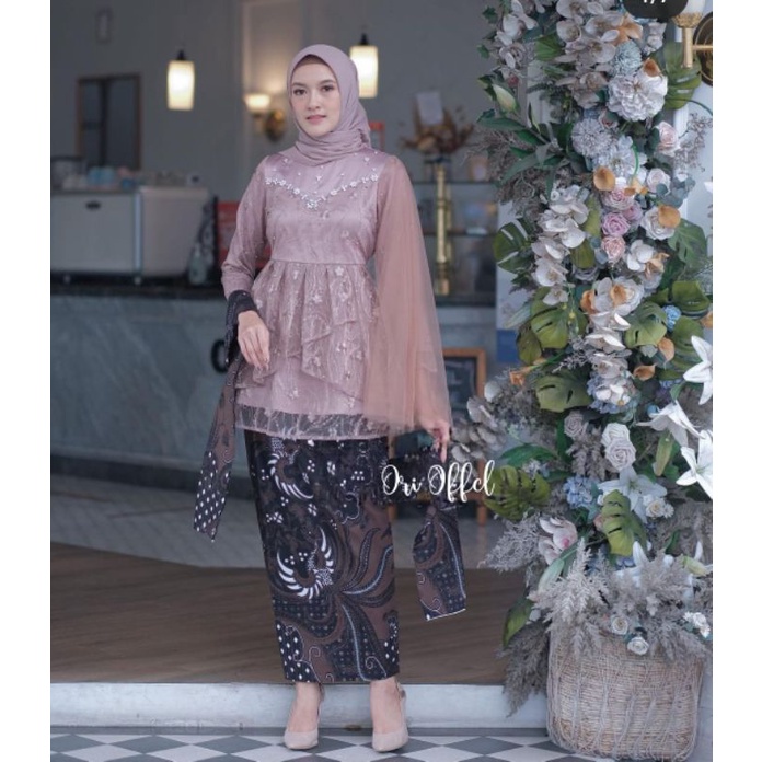 Batik Official Solo - SET BATIK COUPLE KINAN | KEBAYA MODERN TUNIK TULLE BROKAT PREMIUM | KEBAYA KONDANGAN LAMARAN TUNANGAN WISUDA | SET TUNIK COUPLE KINAN ROSE