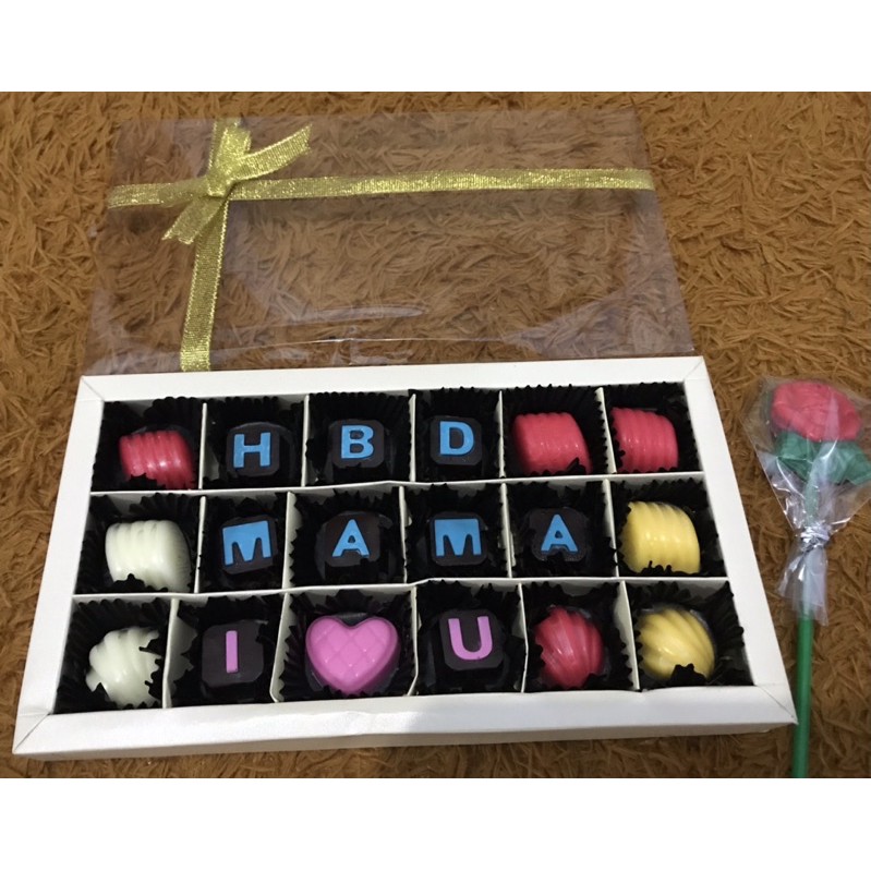 

Kado Coklat box / coklat ucapan / coklat gift / coklat custom / coklat huruf