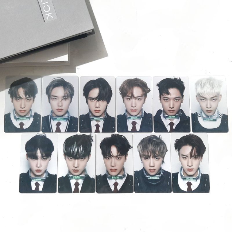 The Boyz Official ID Card Maverick Set