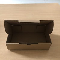 

Kardus / box / dus pizza 19x11x5 cm polos