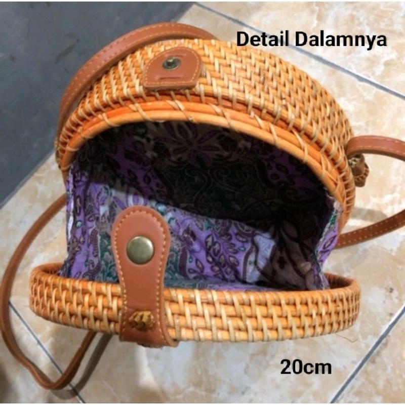 TAS ROTAN BULAT/TAS SELEMPANG/TAS ROTAN SELEMPANG/TAS ANTIK/TAS CANTIK/TAS