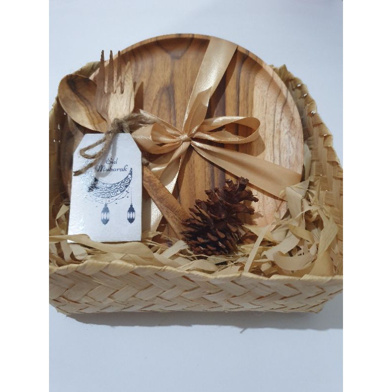 

Hampers Murah/Hampers Kayu Jati/Hampers Lebaran