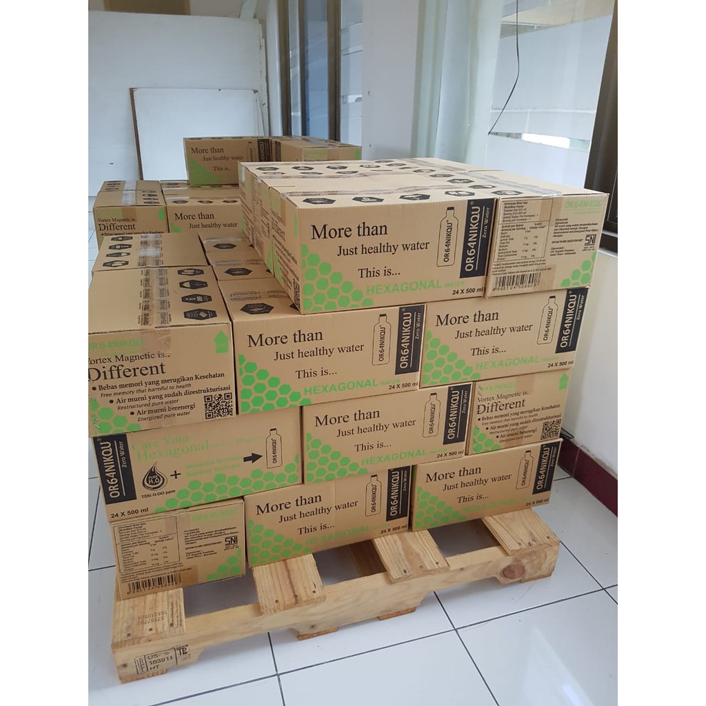 

Air minum kesehatan (OR64NIKQU)