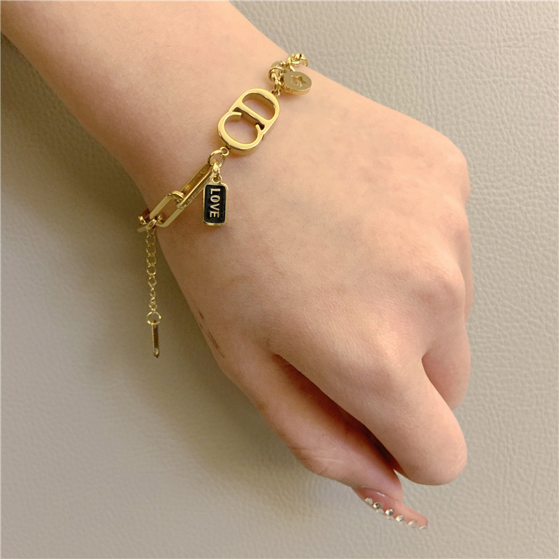 2021 CD Gelang Produk Baru Gelang 18K Emas Asli Gelang Anti Karat Titanium Hadiah Terbaik Promosi Liburan 327G1#