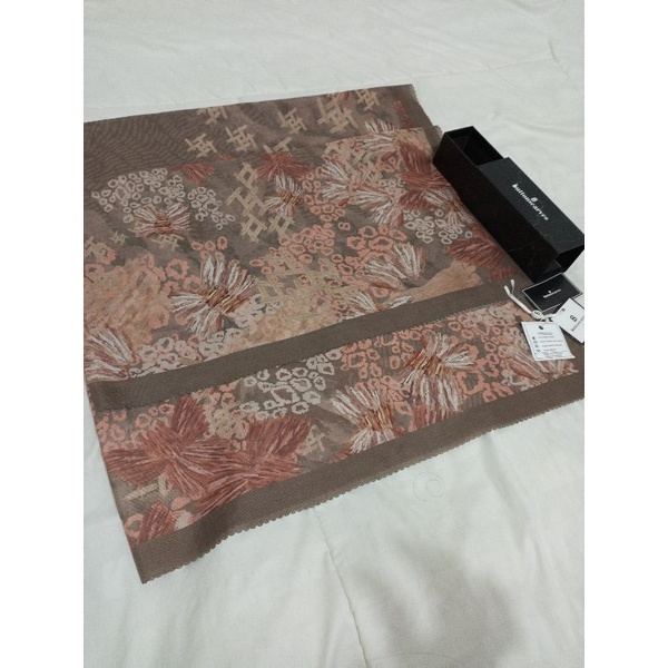 Preloved Scarf Buttonscarves Les Amities Reborn Mocha