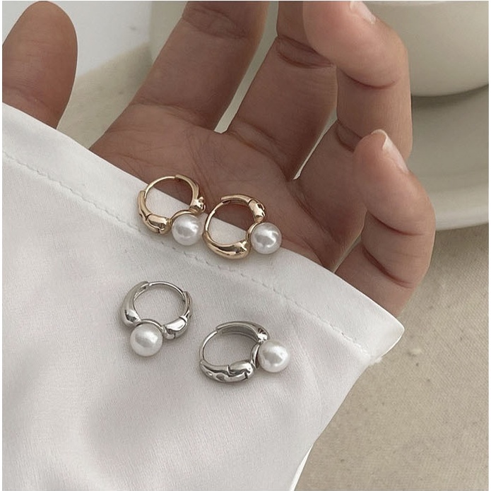 [ Women Vintage Metal  Pearl Hoop Earrings Statement Drop Earrings ]