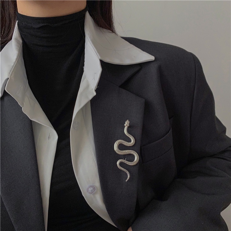 Snake Brooch Suit Accessories Personality Dark Trendy Punk