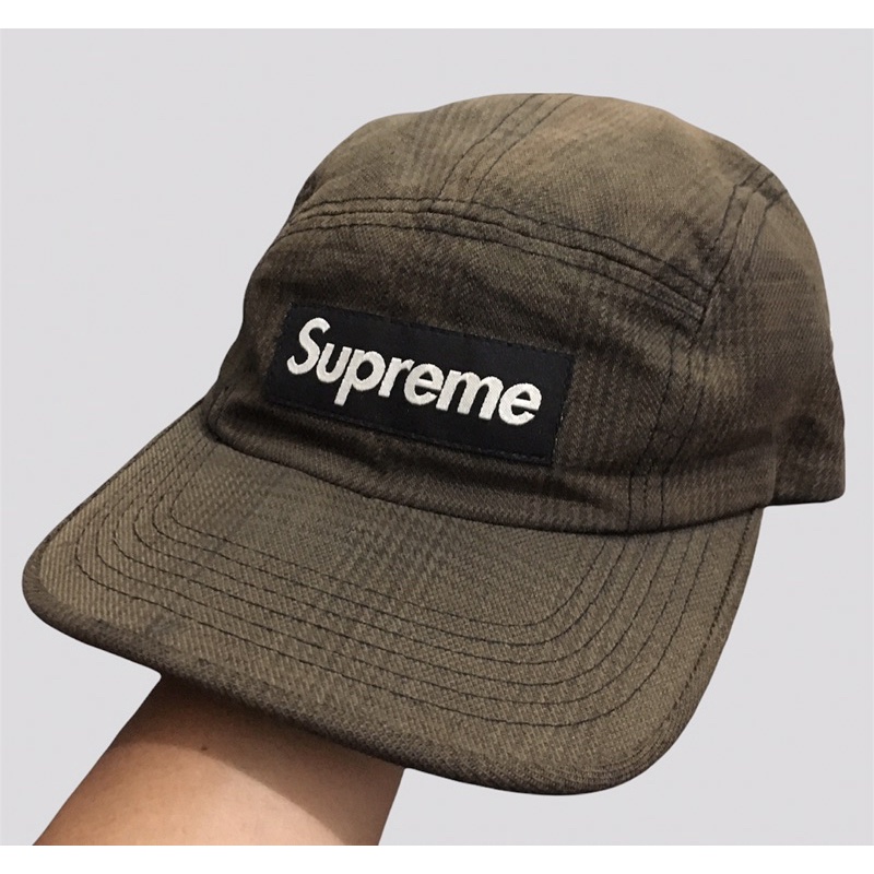 caps supreme