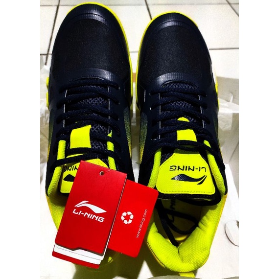 Sepatu Lining saga lite 4 no 42