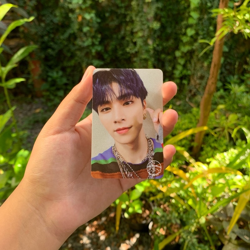 [BOOKED] WTS WANT TO SELL JUAL PC PHOTOCARD PHOTO CARD XIAOJUN WAYV NCT UNIVERSE MD PHOTO LUGGAGE MI