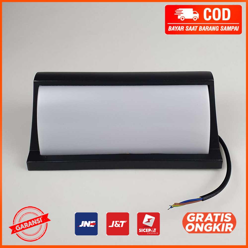 Lampu LED Outdoor Wall Light 18W 26cm Warm White Model E
