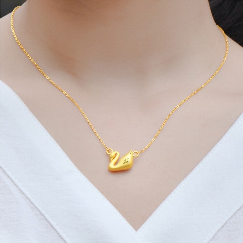 [Ready Stock]Fashion Gold-Plated Necklace Swan Pendant Clavicle Chain