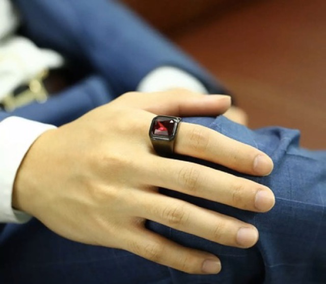 Cincin Pria Octagon Red Ruby Akik Merah Garnet Cutting Mewah Ring Black Titanium Stainless Steell