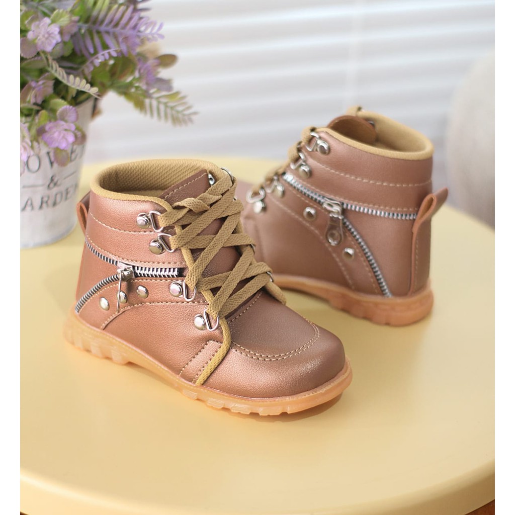 Sepatu Sneakers Boots Anak Laki-laki Terbaru / Sepatu Boots Anak Laki-laki / LK-01