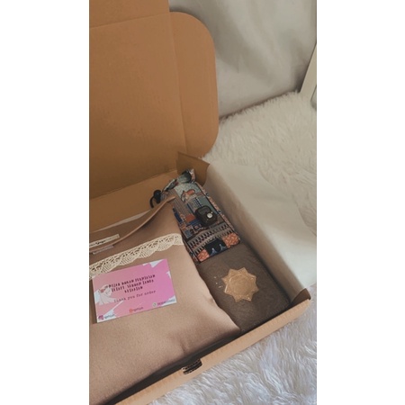 Paket Hampers Cewek