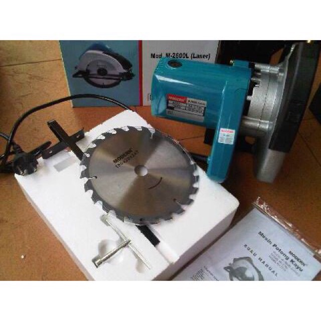 Mesin Potong Kayu Circular Saw Gergaji Listrik 7&quot; M-2600L (laser) MODERN