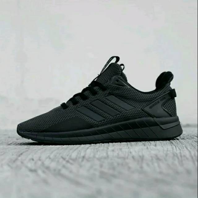 COD Sepatu Sekolah Hitam Full Black Questar Ride Premium QSRFB