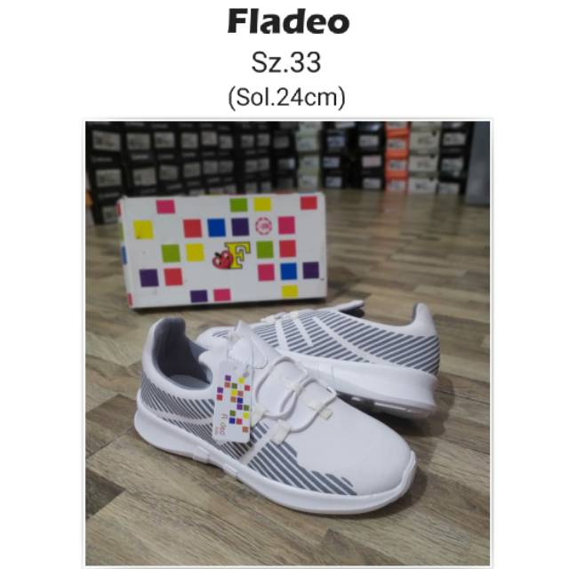 Sepatu anak Fladeo Kids