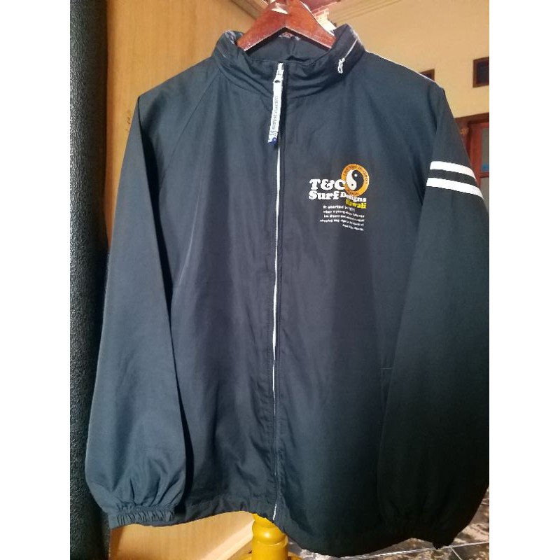 preloved jaket T&C Surf Designs